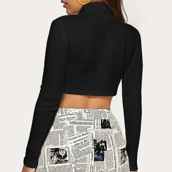 Turtle Neck Slim Crop Tee - Picture 3 of 9